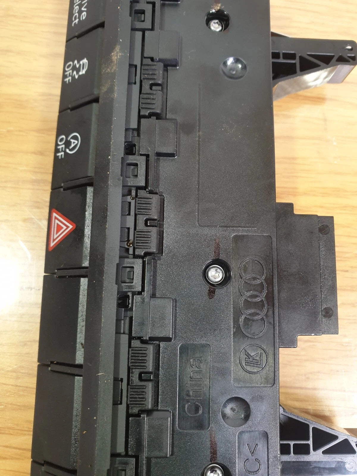 ✅Audi A1 Sport 1.0 Petrol 2020 Hazard Drive Select Traction Start Stop Switch - Image 11