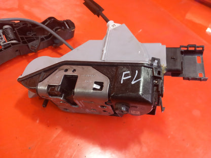 ✅2020 Vauxhall Vivaro 2900 Front Left Door Lock Mech PSA084142 + Warranty A380 - Image 3