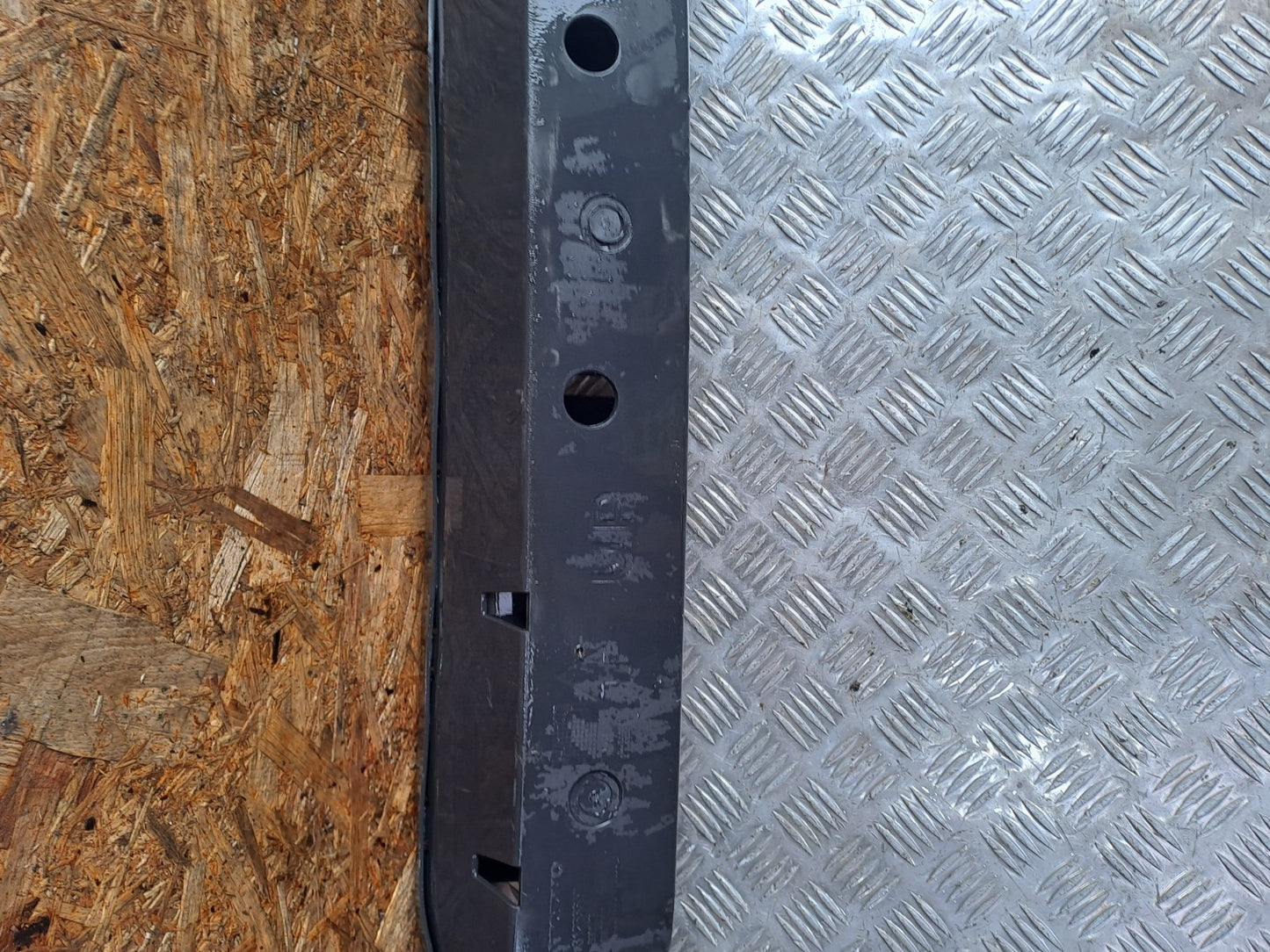 ✅2012 VOLVO XC60 MK1 FRONT BUMPER BRACKET 31283358 + WARRANTY A289 - Image 3