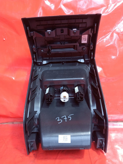 ✅Jaguar I-Pace Ev400 X590 2020 Rear Center Console Trim USB Ports J9D304569A - Image 9