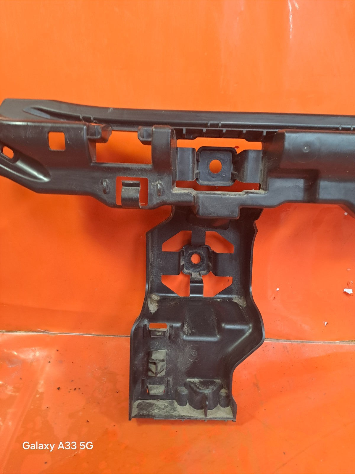 ✅BMW 220D F44 2 Series 2023 2.0 Diesel REAR BUMPER MIDDLE GUIDE BRACKET 8494944 - Image 7