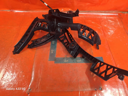 ✅MERCEDES A180D W177 1.5 DIESEL 2019 REAR BUMPER BRACKETS A1778850700 Warranty - Image 4