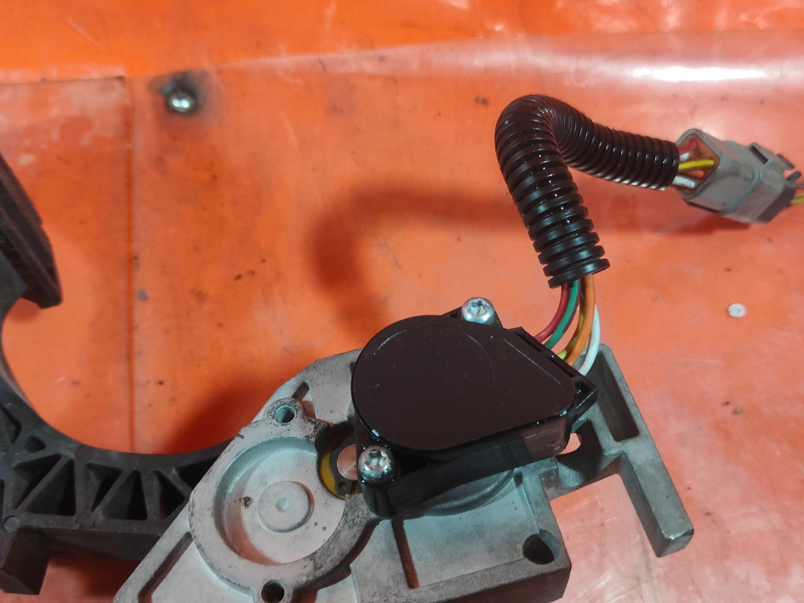✅2003 VOLVO FL ACCELERATOR PEDAL 21116880 + WARRANTY A324 - Image 12