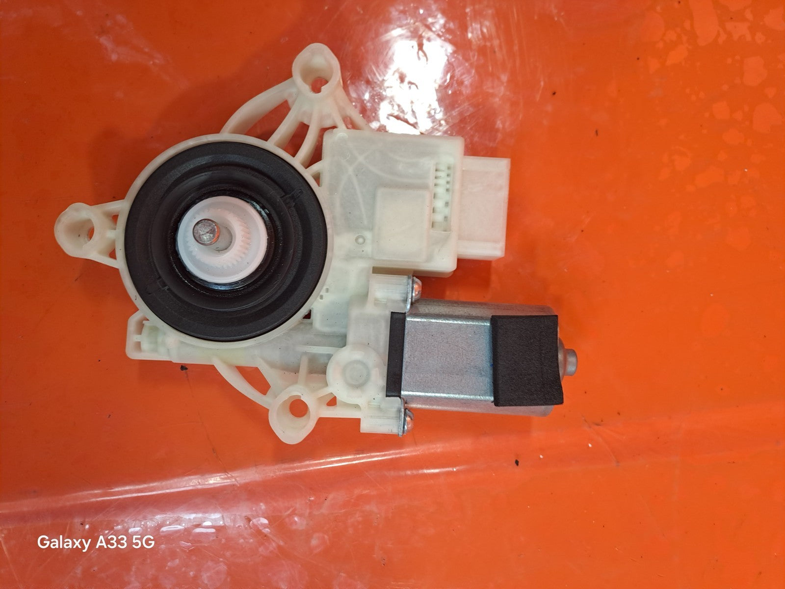 ✅BMW 330E G21 2.0 PETROL 2022 FRONT RIGHT WINDOW REGULATOR MOTOR 8495866 A305 - Image 4