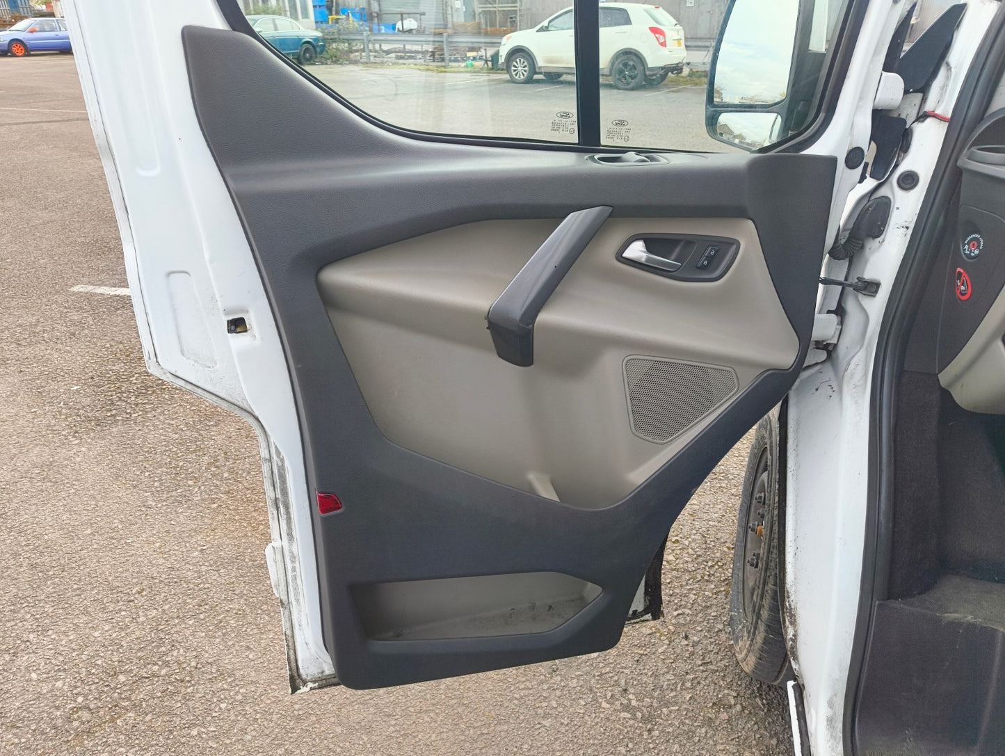 ✅Ford Tourneo Custom 2.2 Diesel 2015 Front Left Door Card Warranty A377 - Image 1
