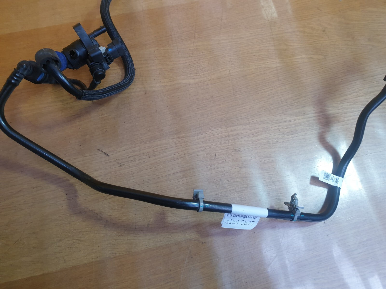 ebay-src:https://i.ebayimg.com/00/s/mtiwmfgxnjaw/z/zwmaaoswpcbmll0y/$_57.jpg