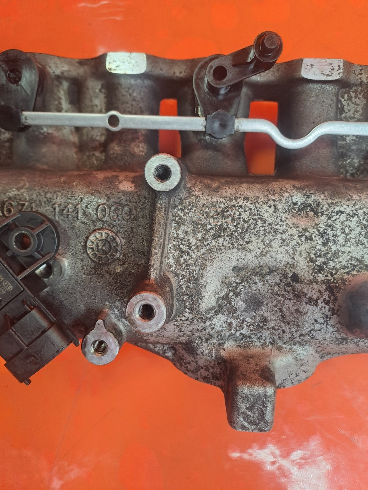 ✅2017 SSANGYONG RODIUS TURISMO 2.2D INTAKE MANIFOLD A6711410601 + WARRANTY A286 - Image 9