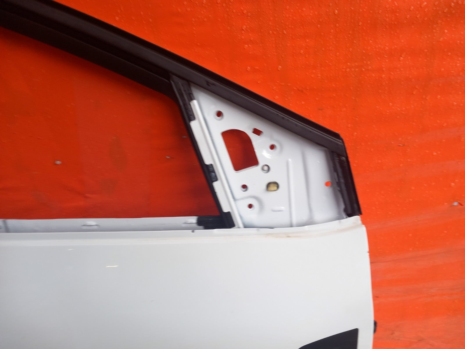Dacia Jogger 1.0 Petrol 2024 Front Right Door Bare White Warranty A391 - Image 9