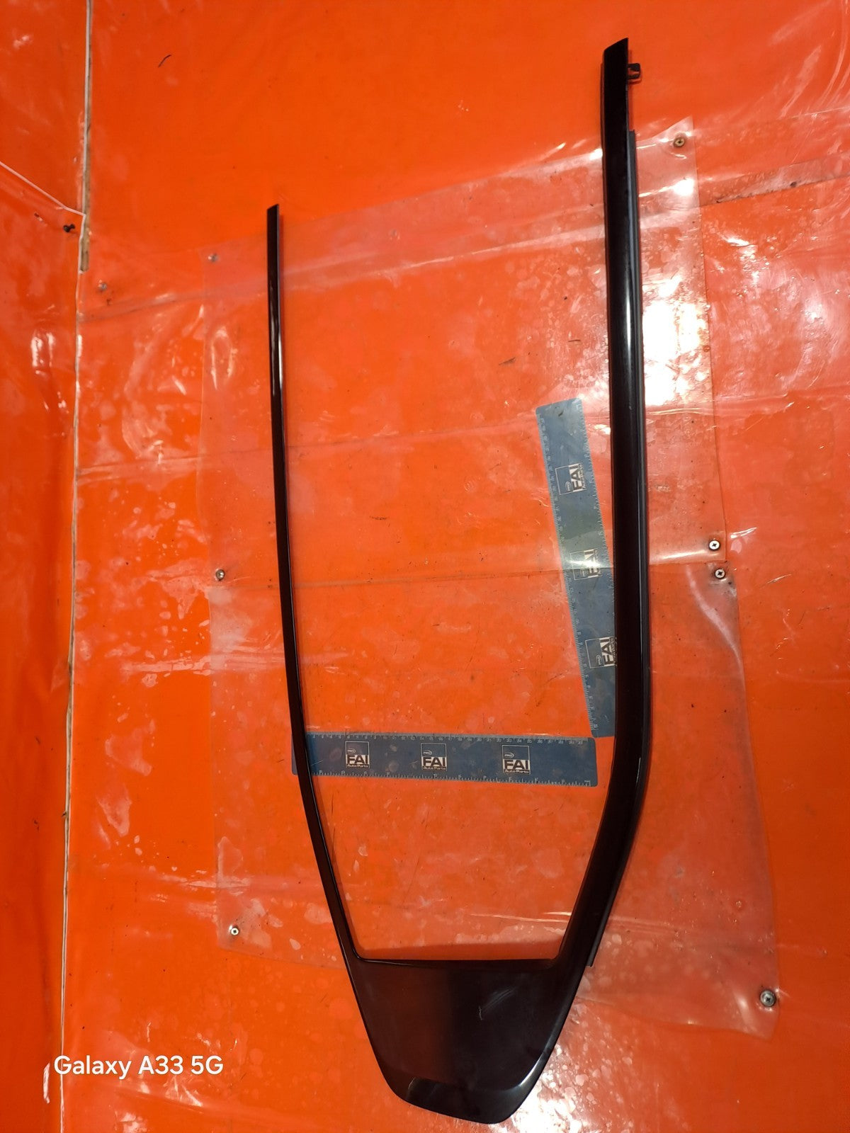 ✅2023 POLESTAR 2 LONG RANGE REAR RIGHT DOOR WINDOW STRIP 31689573 + WARRANTY - Image 4