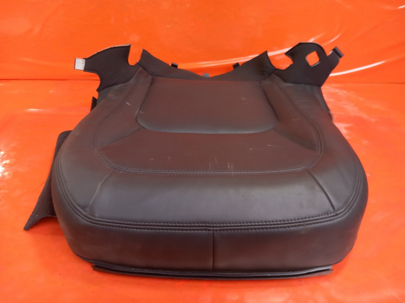 Land Rover Defender L663 3.0 Diesel 2025 Front Left Seat Base L8B263223BA A396 - Image 3