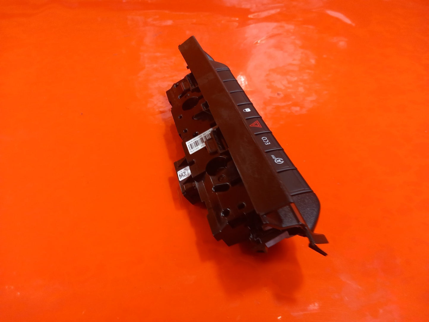 ebay-src:https://i.ebayimg.com/00/s/mtiwmfgxnjaw/z/-ceaaeswws5ql-o8/$_57.jpg