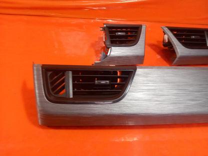 2025 Renault Kangoo MK3 Dash Air Vent Trim 684129523R Warranty A408 - Image 2