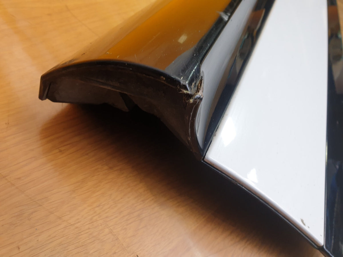 2022 Range Rover Evoque L551 Front Left Door Molding K8D2-21065-C Warranty A169 - Image 4