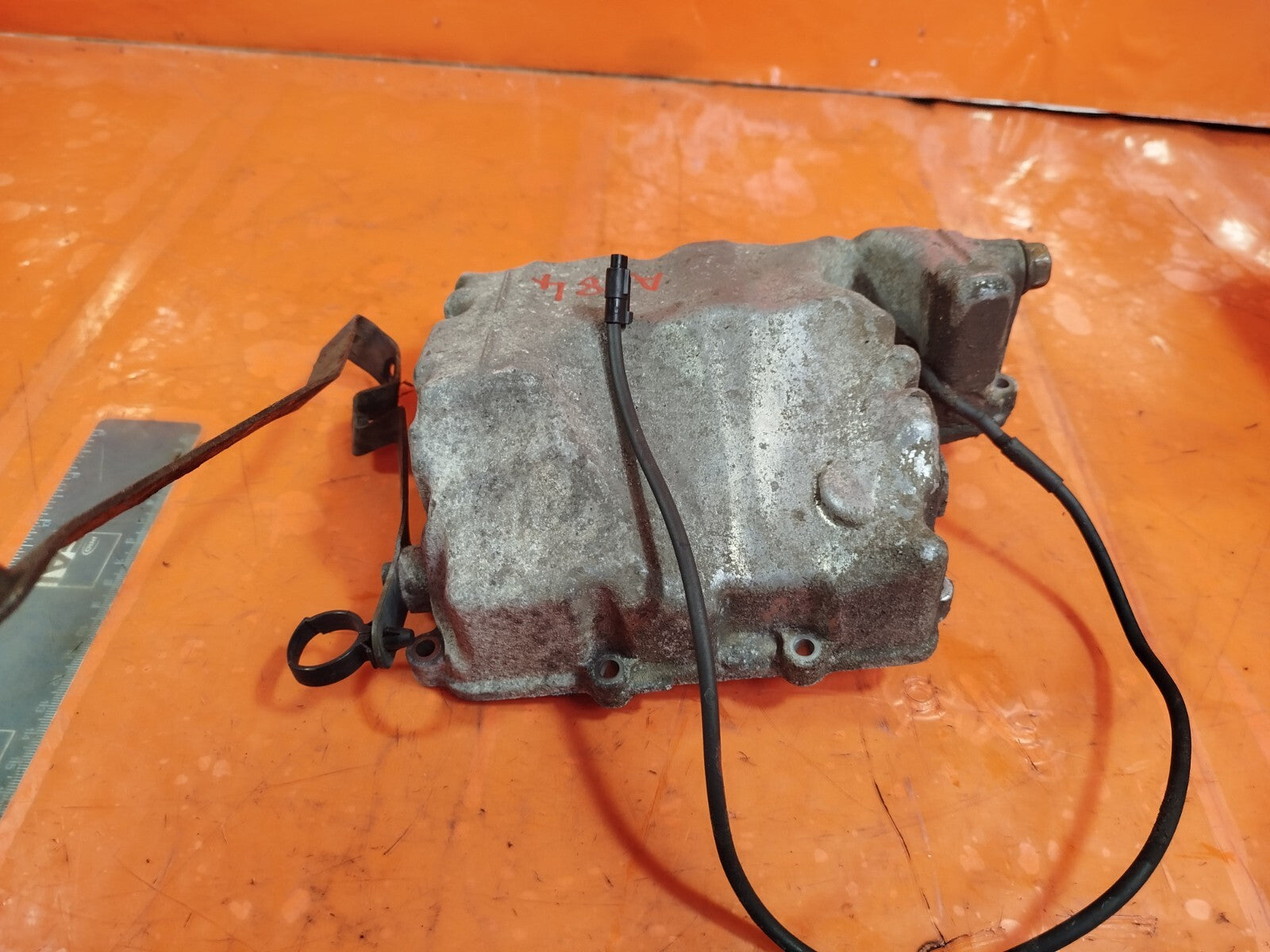 ✅2013 YAMAHA XJ6 F DIVERSION PETROL SUMP PAN + WARRANTY A184 - Image 9