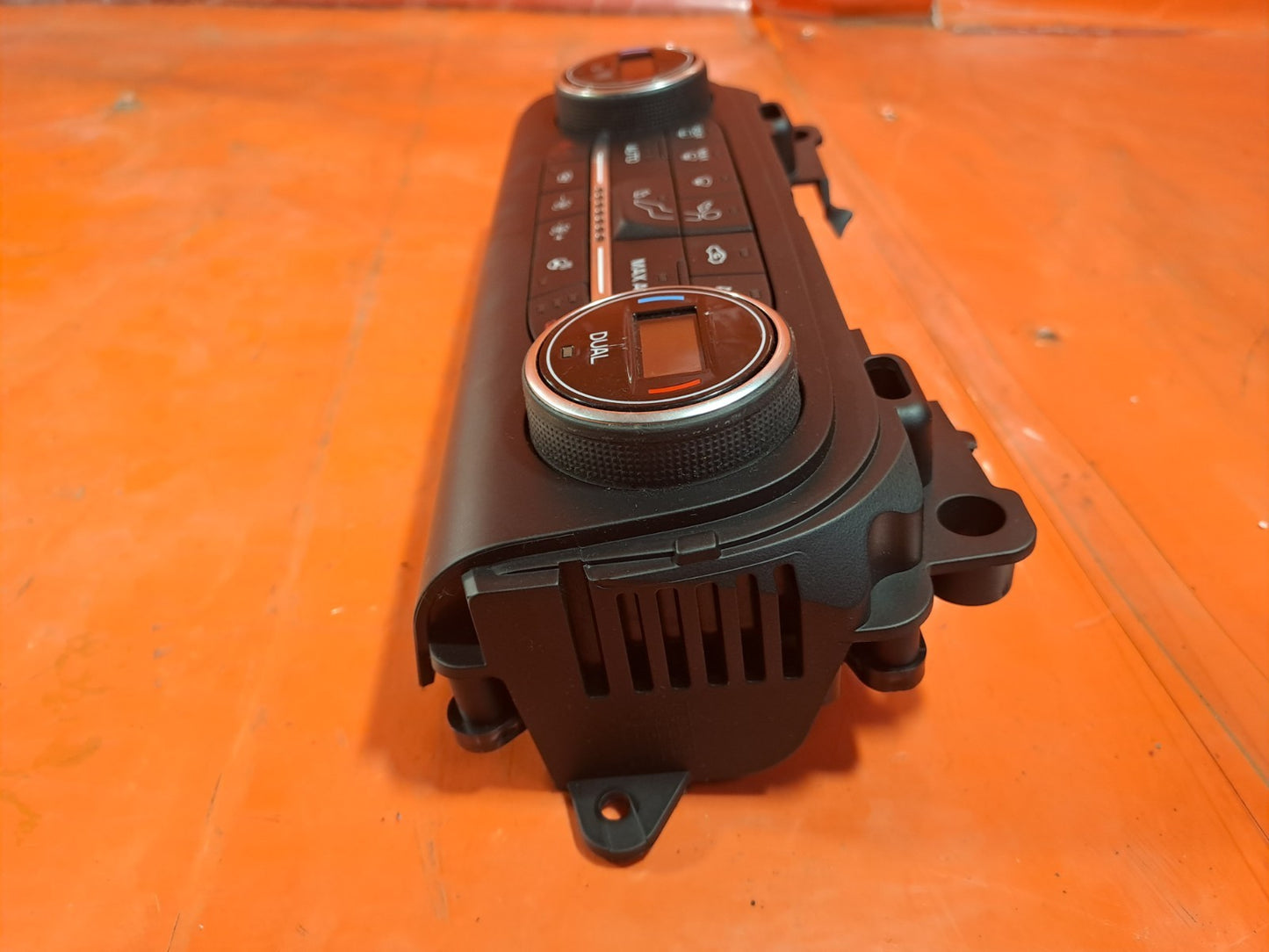 ✅2019 Ford Focus MK4 ST-Line Heat AC Controller JX7T-18C612-HC + Warranty A354 - Image 3