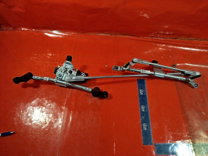 ✅2025 RENAULT CLIO V B7 WIPER MOTOR & LINKAGE FRONT 288609666R + WARRANTY A331 - Image 1