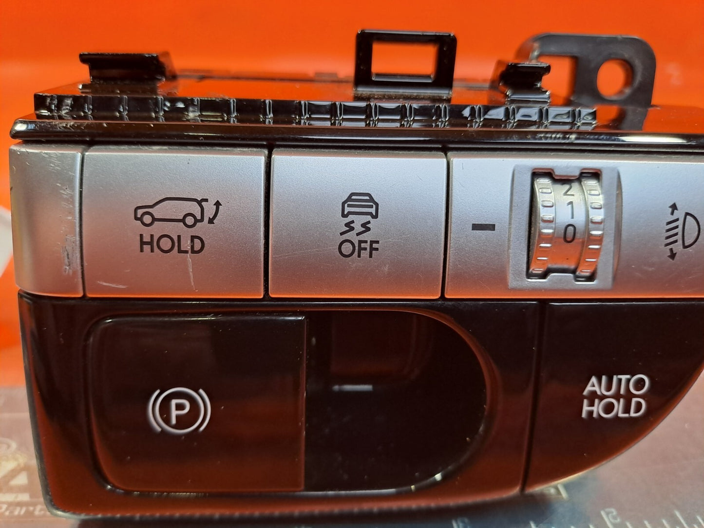 2024 HYUNDAI IONIQ 5 HANDBRAKE SWITCH 93700-GI910 + WARRANTY A226 - Image 7