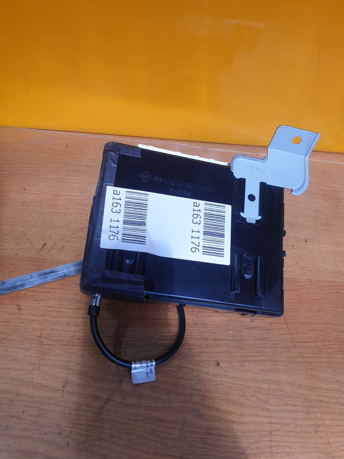 ✅2016 SSANGYONG TIVOLI XLV 1.6XDi KEYLESS ENTRY MODULE 8757035151 +WARRANTY A163 - Image 1