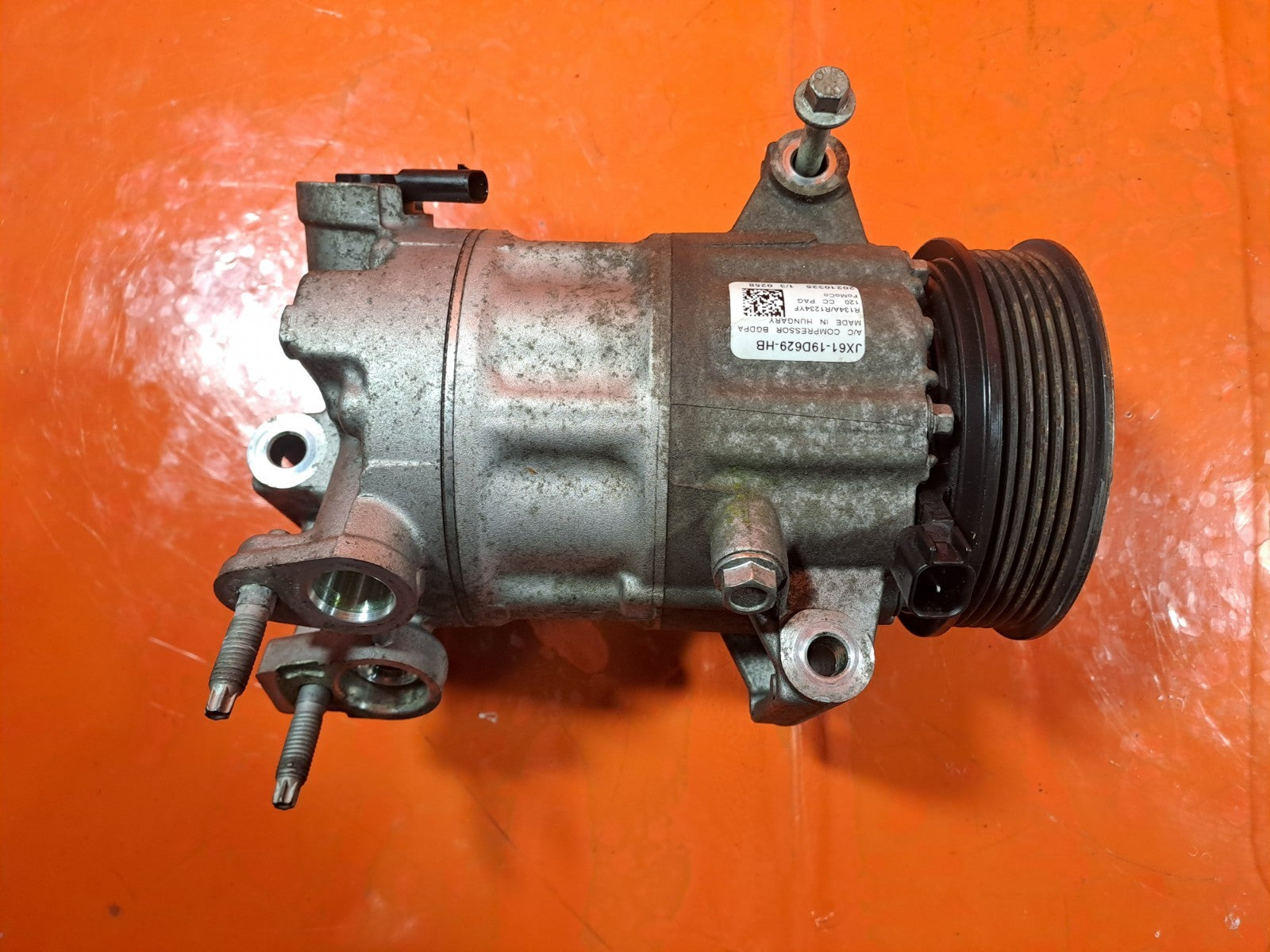 ebay-src:https://i.ebayimg.com/00/s/mtiwmfgxnjaw/z/tmqaaeswxvppbetz/$_57.jpg
