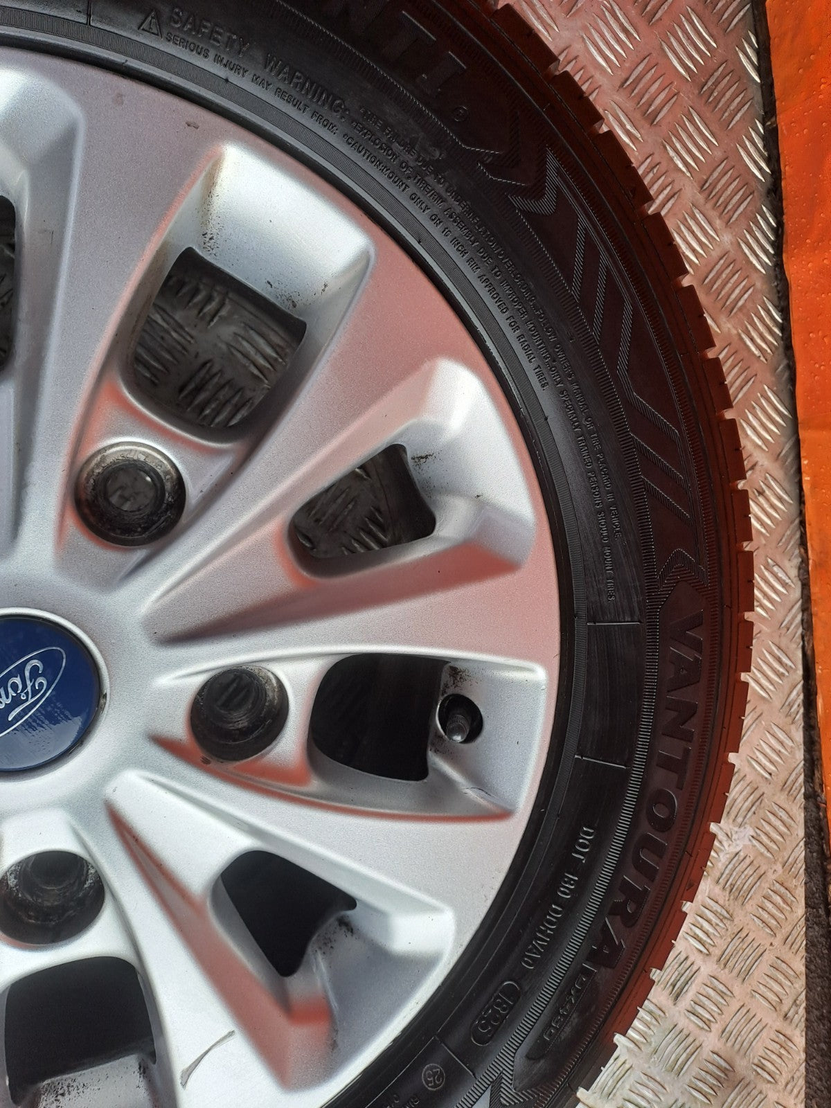 ✅2021 Ford Transit Custom Alloy Wheel with Tyre 215/65 R16 JK21-GA A370 - Image 2