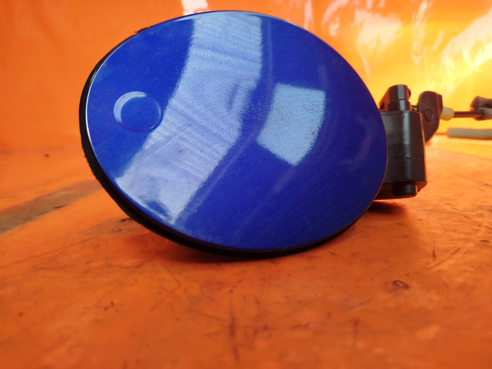 ✅FORD B-MAX TITANIUM 1.0 PETROL 2014 FUEL FILLER FLAP BLUE AV11R27936 Warranty - Image 2