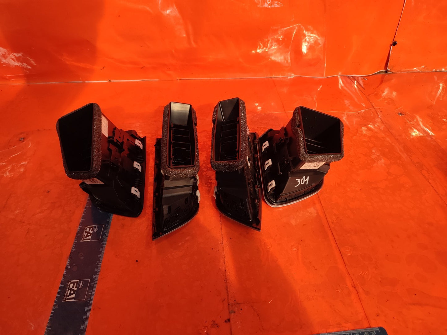 ✅2018 FORD GALAXY ZETEC DASHBOARD AIR VENT SET + WARRANTY A301 - Image 5