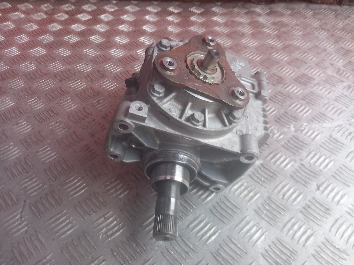 ebay-src:https://i.ebayimg.com/00/s/mtiwmfgxnjaw/z/glqaaeswhvlqgzog/$_57.jpg