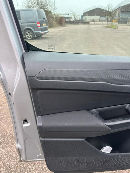 ✅2024 FORD TOURNEO CONNECT FRONT LEFT DOOR CARD PANEL + WARRANTY A366 - Image 9