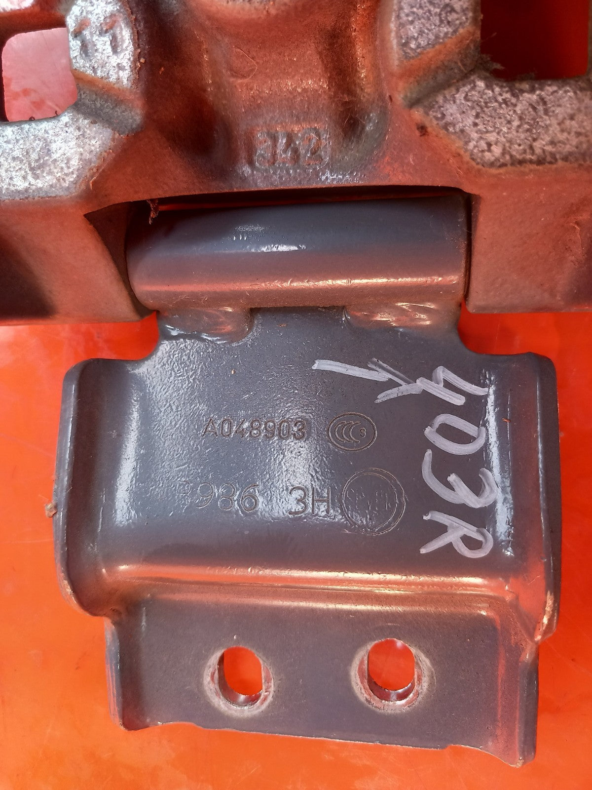 ebay-src:https://i.ebayimg.com/00/s/mtywmfgxmjaw/z/keoaaeswbidqex8d/$_57.jpg