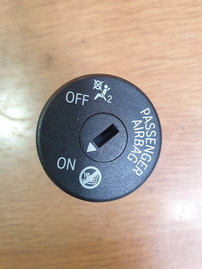 BMW I4 G26 E-DRIVE 40M SPORT 2023 LOCK AND SMART KEY Warranty A190 - Image 4