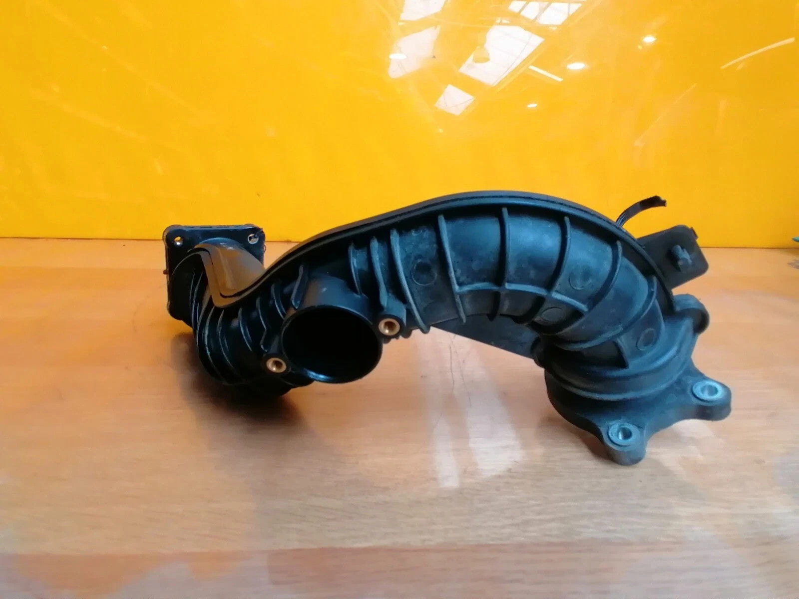 ebay-src:https://i.ebayimg.com/00/s/mtiwmfgxnjaw/z/gwiaaeswe69qdghs/$_57.jpg