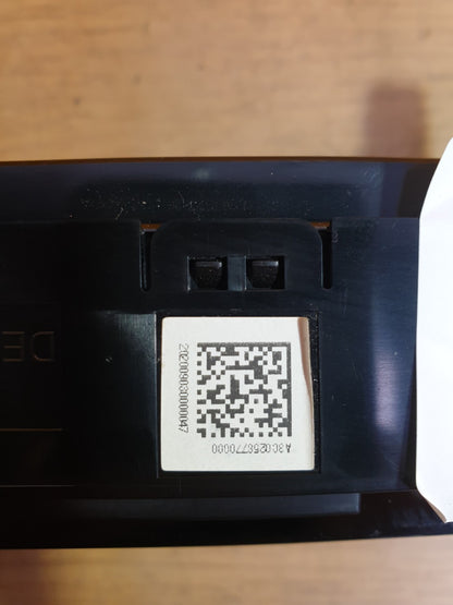 ebay-src:https://i.ebayimg.com/00/s/mtywmfgxmjaw/z/zdaaaoswrjjmkkom/$_57.jpg