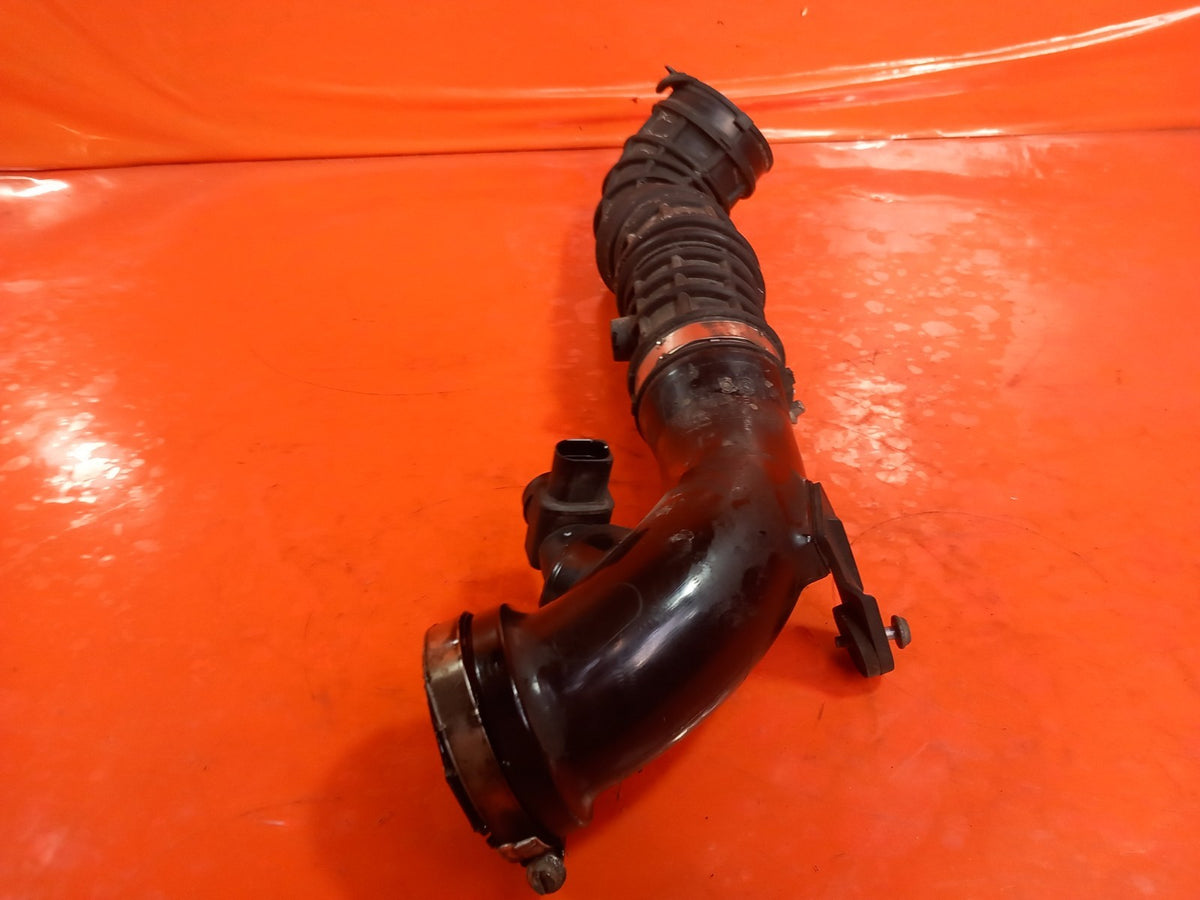 VW Transporter T6.1 T30 2.0 Diesel 2019-2023 Air Intake Pipe 7E0129615 A412 - Image 4