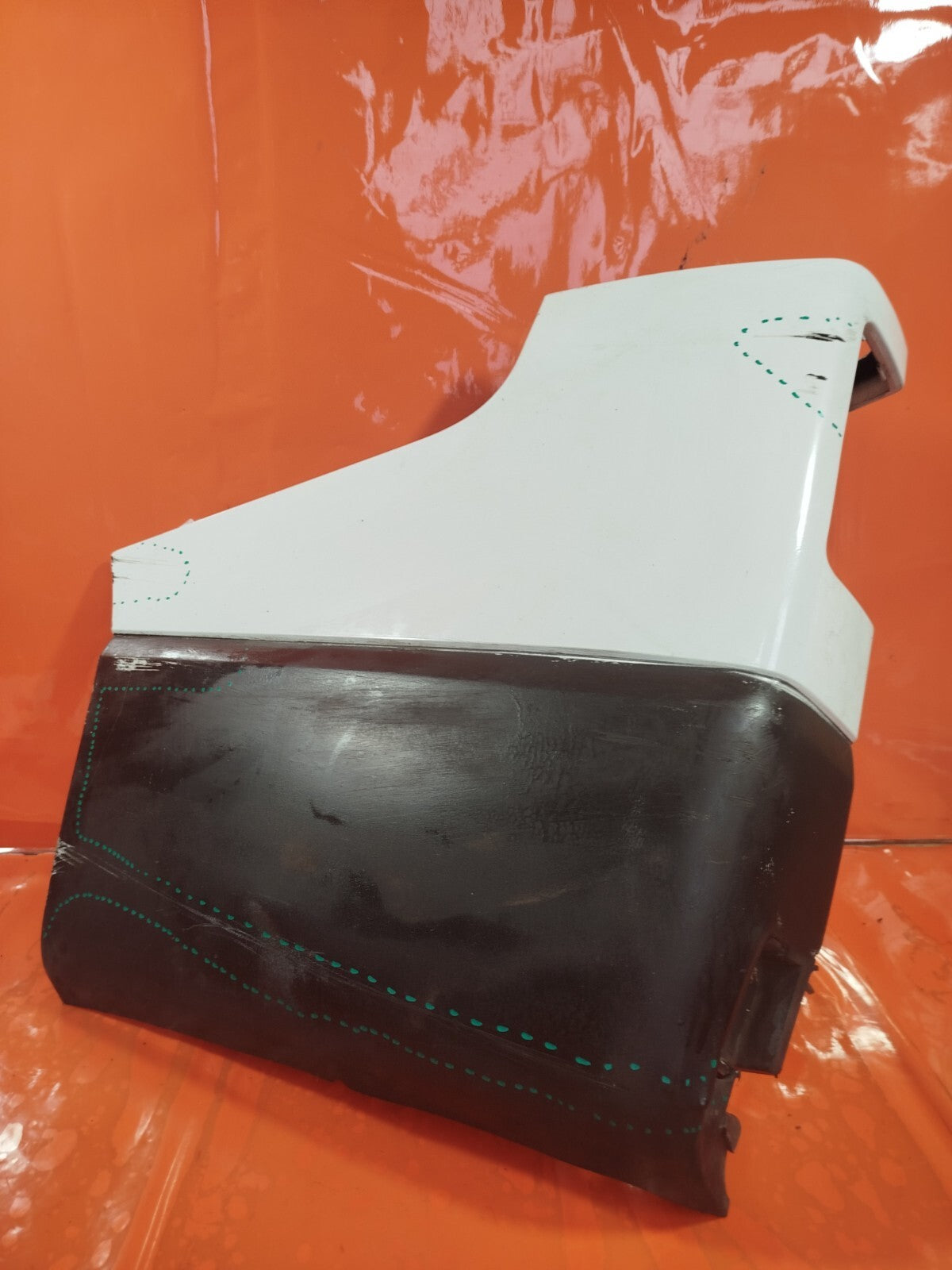 ✅FIAT TALENTO 1.6 DIESEL 2016 LEFT CORNER REAR BUMPER WHITE Scratches A253 - Image 2