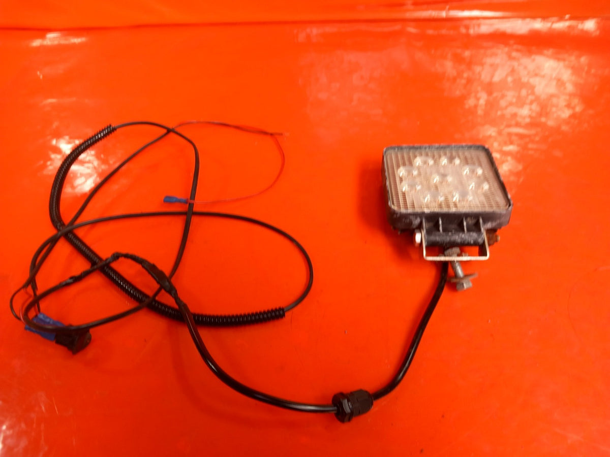 VW Transporter T30 2.0 Diesel 2021 Van LED Light Warranty A410 - Image 2