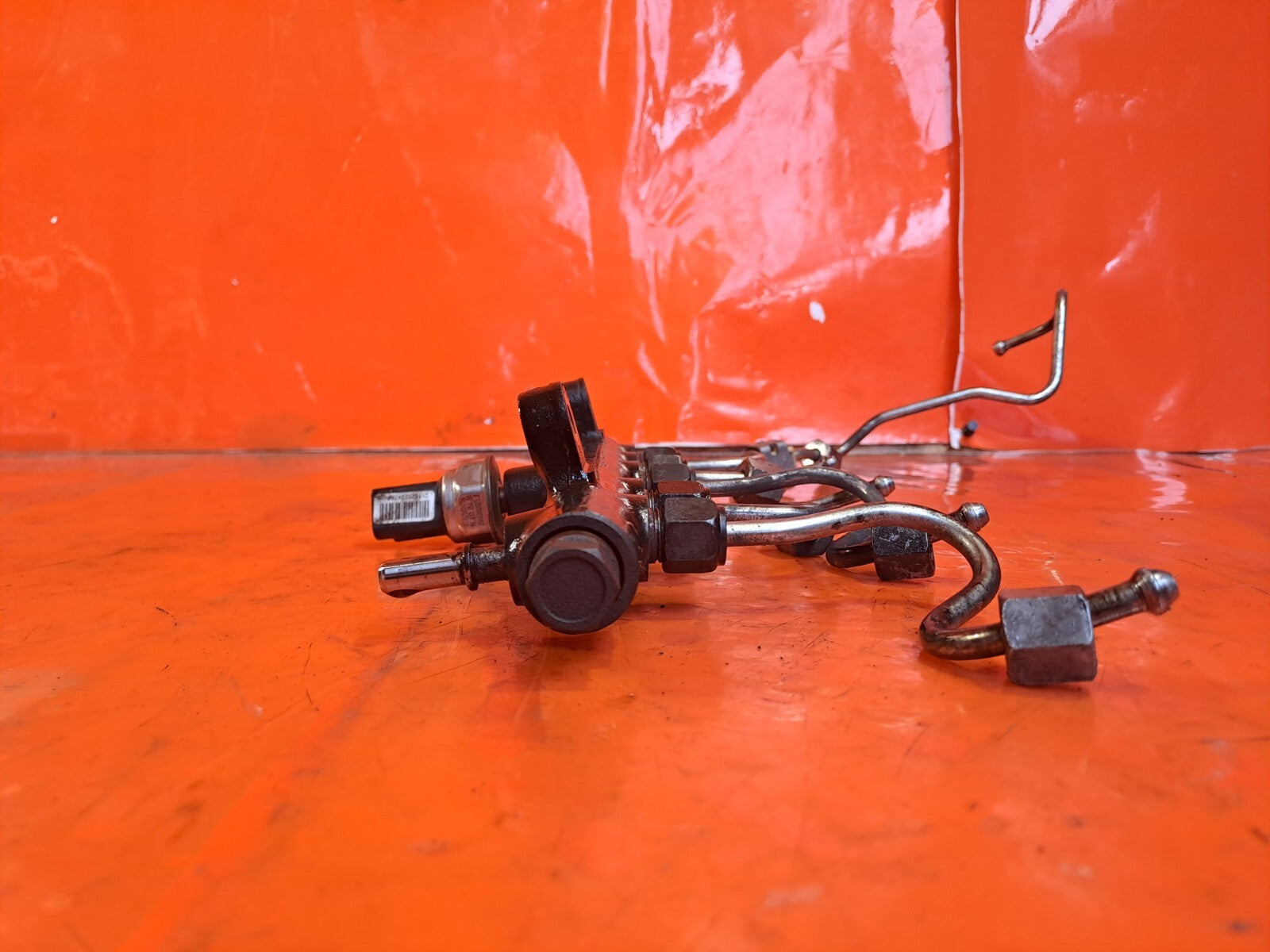 ✅FORD MONDEO MK5 2.0 DIESEL 2016 FUEL INJECTION RAIL WITH SENSOR & PIPES A273 - Image 3