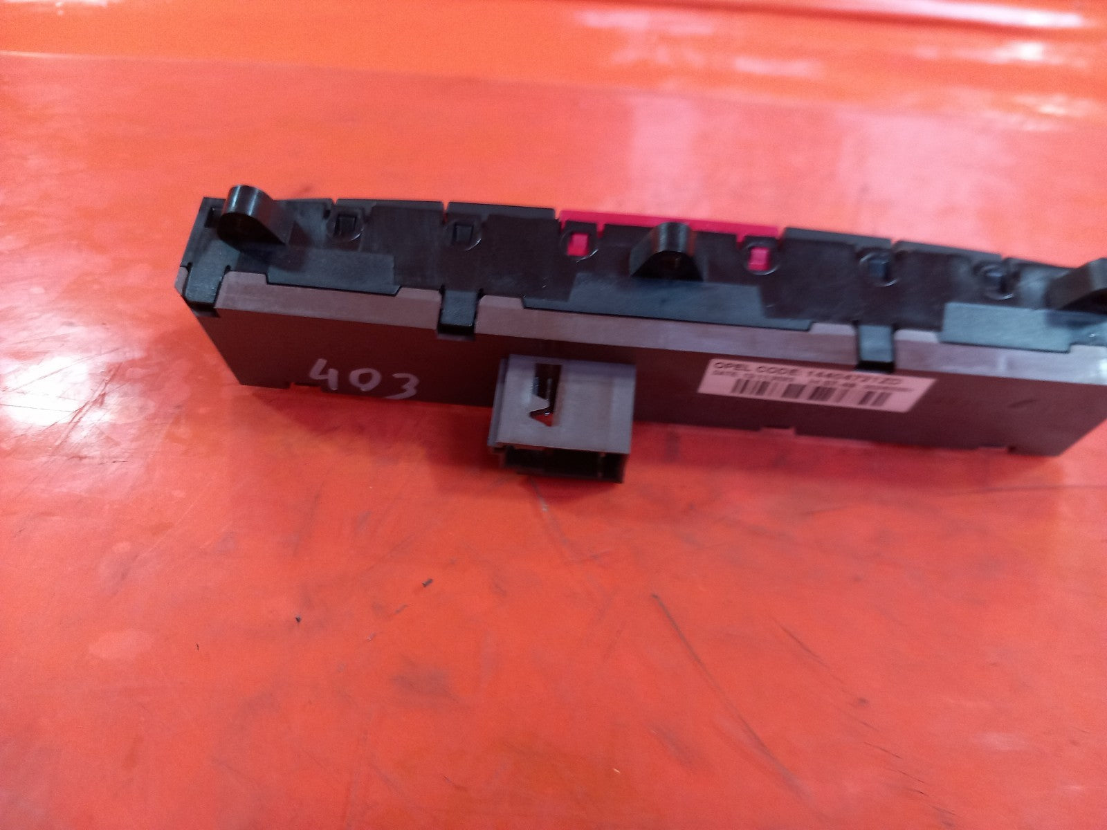 ebay-src:https://i.ebayimg.com/00/s/mtiwmfgxnjaw/z/wi4aaeswxghqebfl/$_57.jpg