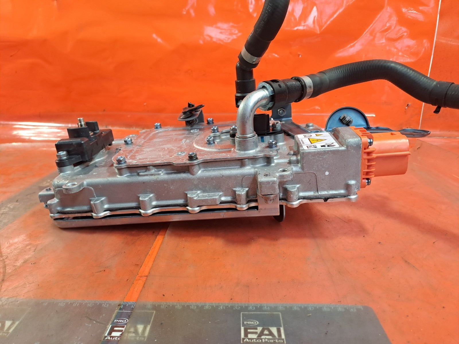 ebay-src:https://i.ebayimg.com/00/s/mtiwmfgxnjaw/z/t3maaeswszbpslt6/$_57.jpg