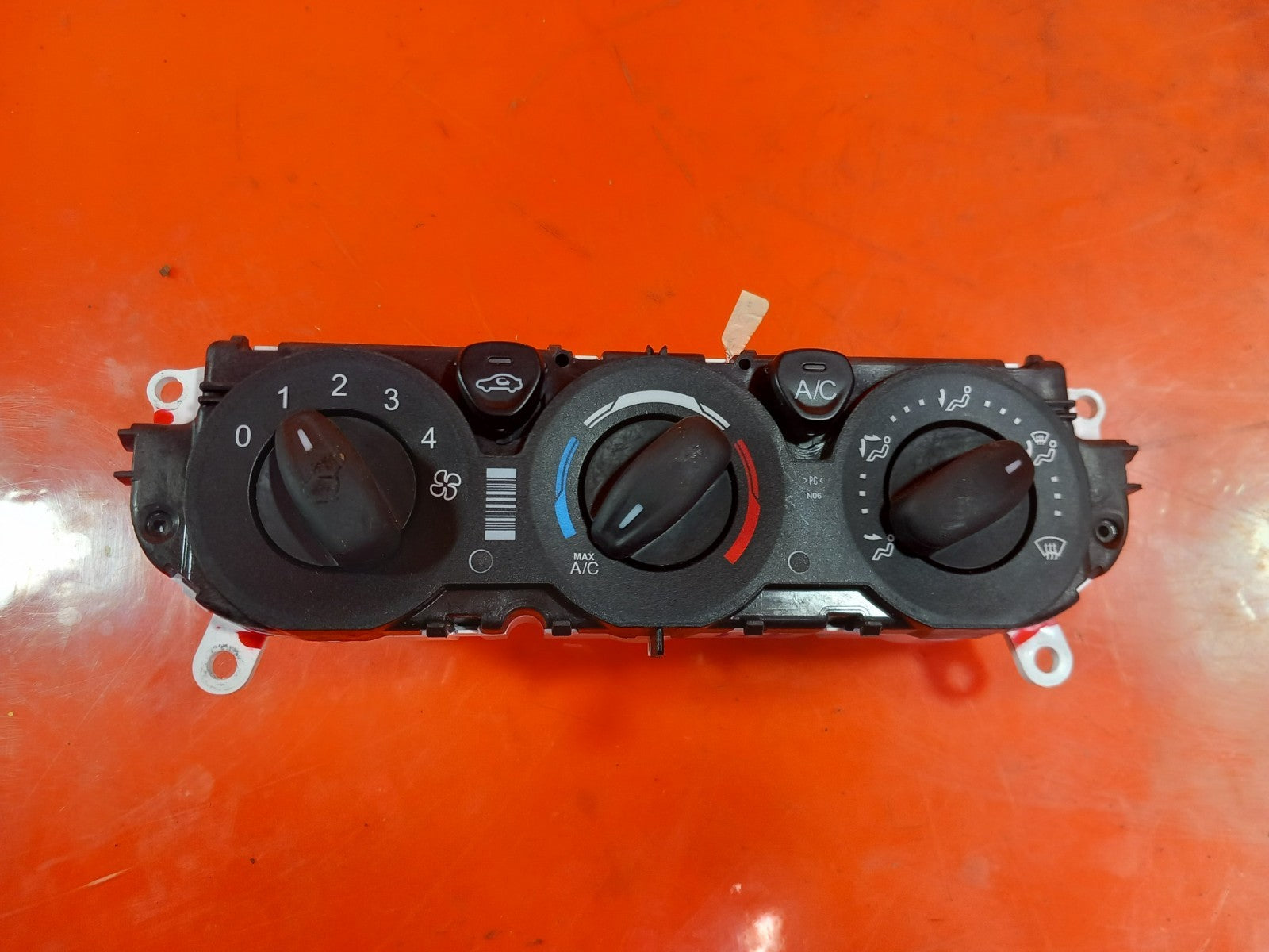 ebay-src:https://i.ebayimg.com/00/s/mtiwmfgxnjaw/z/1b8aaeswsx9qjpvj/$_57.jpg