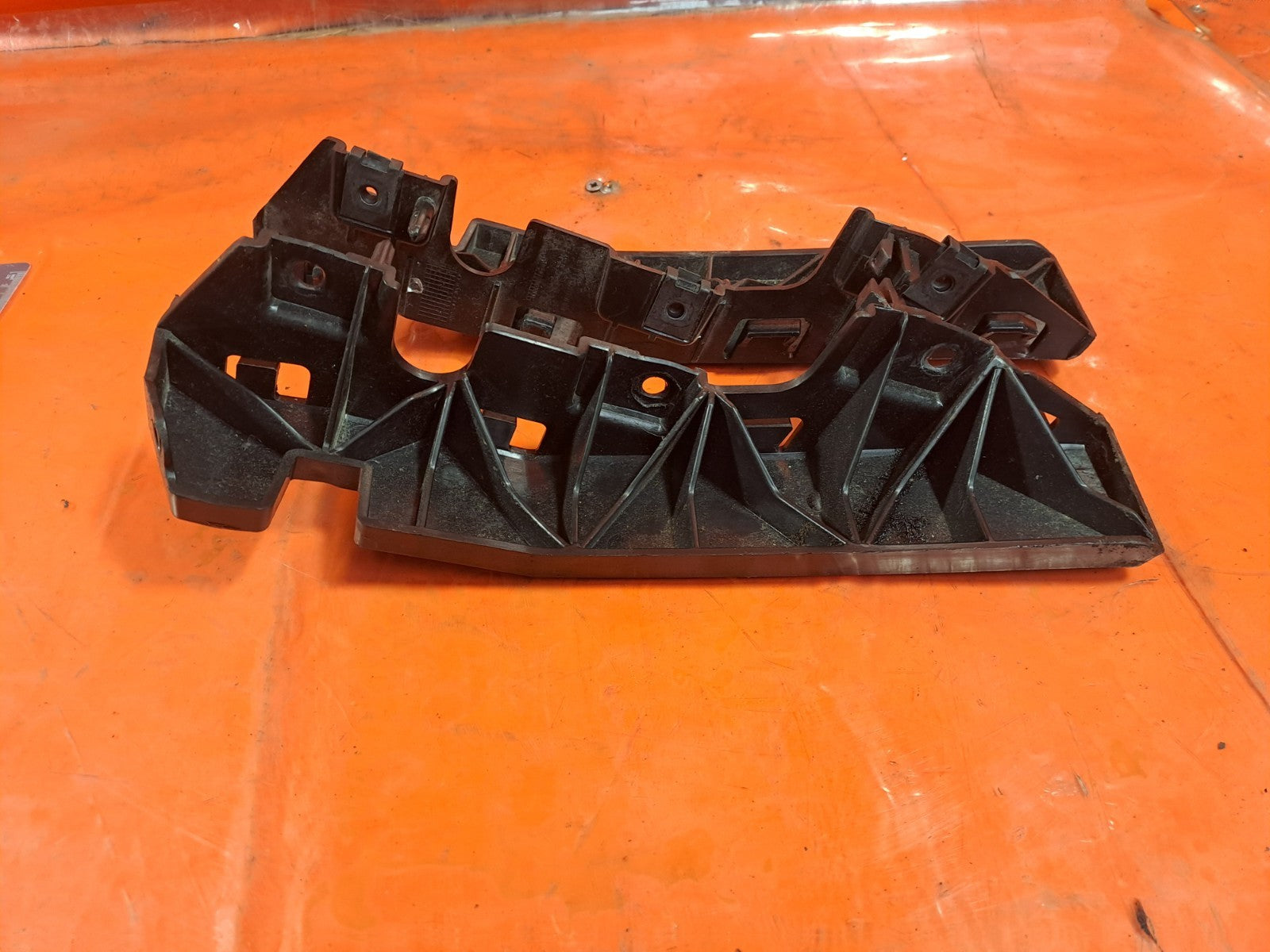 ✅2024 Ford Transit Courier Front Bumper Left & Right Bracket Pair R2X6-17D959-A - Image 7