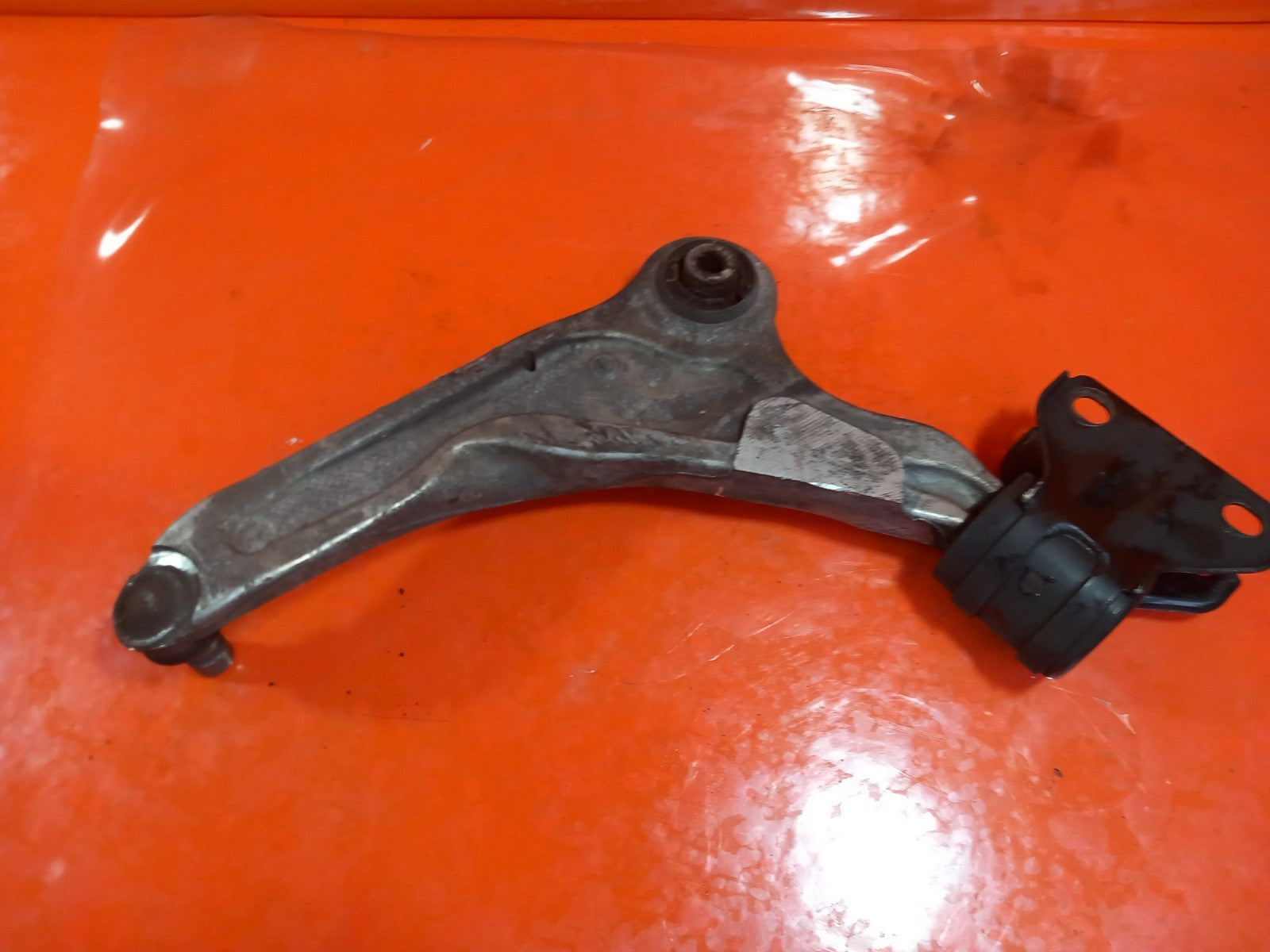 Ford Galaxy Zetec 2.0 Diesel 2019 Front Right Lower Control Arm 060646 Warranty  - Image 8