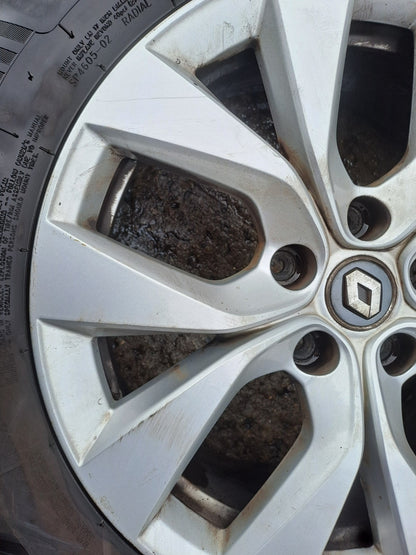 ✅2021 Renault Captur MK2 Iconic Alloy Wheel with Tyre 215/60 R17 403001698R A385 - Image 5