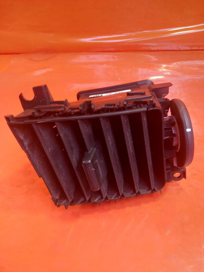 Ford Transit Custom 2.0 Diesel 2019 Central Right Air Vent JK21V018B09DH3JA6 - Image 2