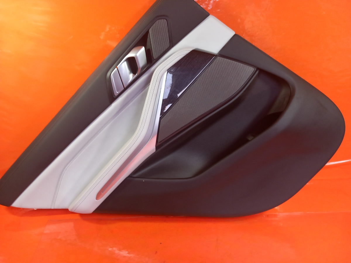 ebay-src:https://i.ebayimg.com/00/s/mtiwmfgxnjaw/z/pigaaeswebbqdc2i/$_57.jpg