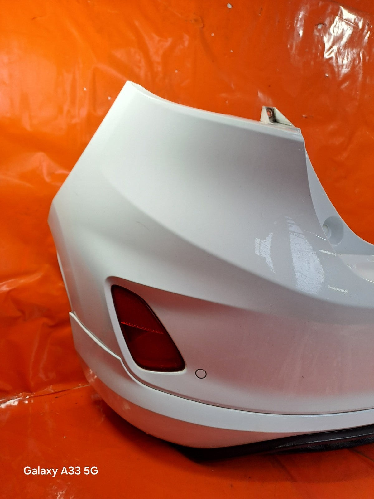 ✅2018 FORD FIESTA ST-LINE X REAR BUMPER FROZEN WHITE + WARRANTY - Image 6