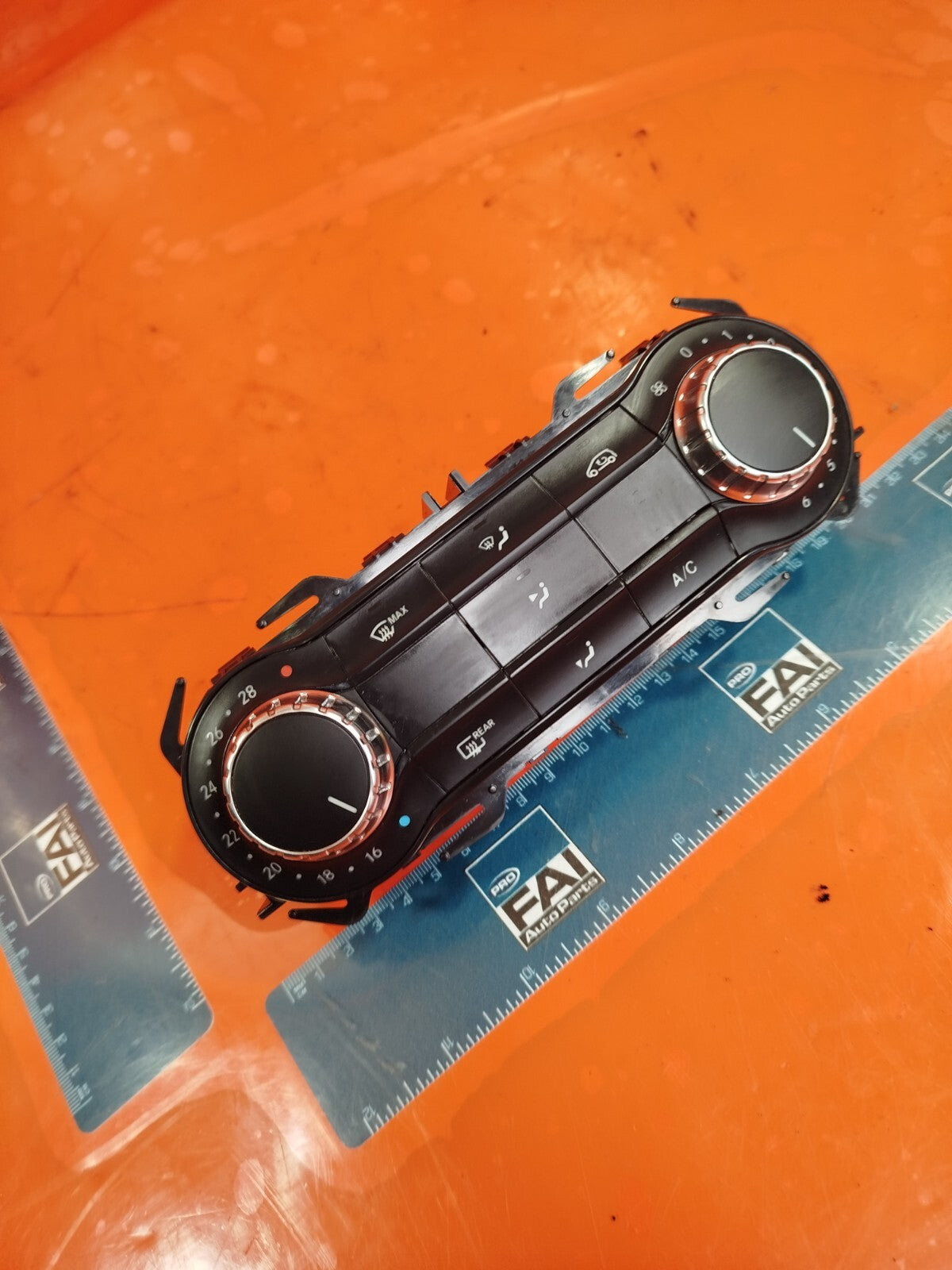ebay-src:https://i.ebayimg.com/00/s/mtywmfgxmjaw/z/otaaaoswb01nxqoy/$_57.jpg