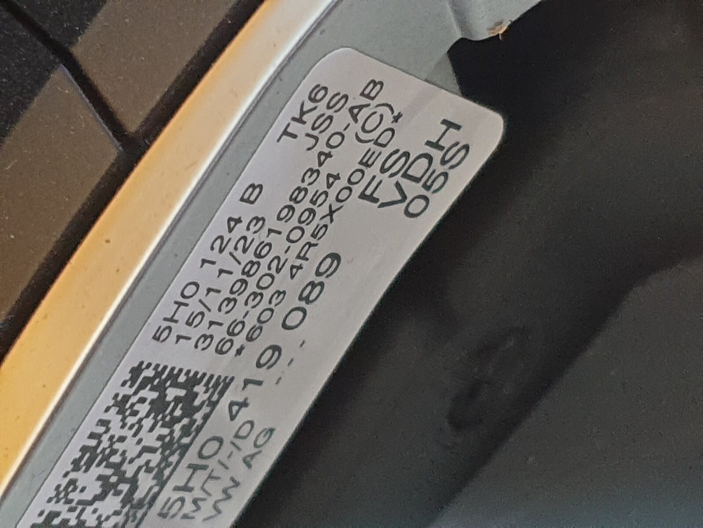 ✅VW GOLF MK8 1.5 PETROL 2022 MULTIFUNCTION LEATHER STEERING WHEEL 5H0959542K - Image 6