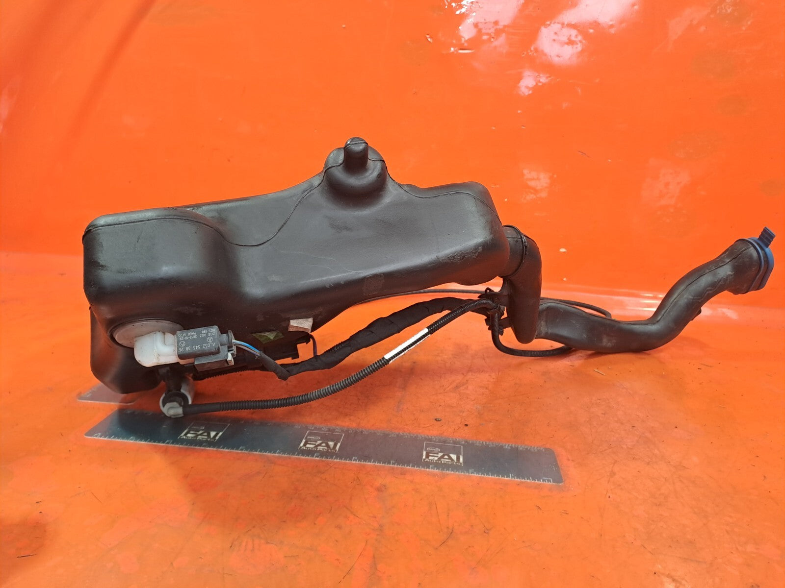 ✅Mercedes W176 A180 1.5 Diesel 2015 WINDSCREEN WASHER BOTTLE FLUID TANK A235 - Image 12