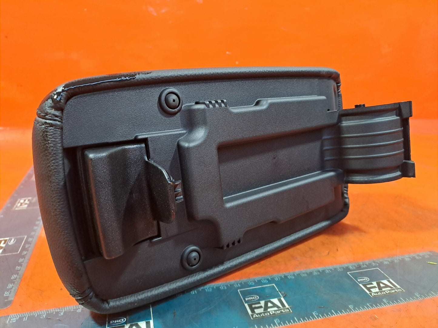 ✅2020 FORD FIESTA ACTIVE 1.0P CENTRE CONSOLE ARMREST H1BB-A045A07-BF A247 - Image 11