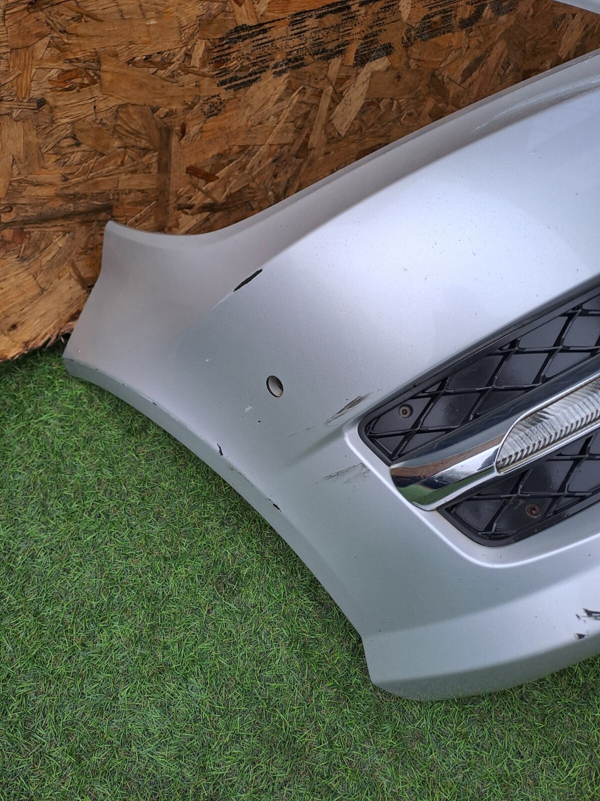 MERCEDES W204 C220 AMG SPORT 2.1 DIESEL 2012 FRONT BUMPER SILVER Warranty A238 - Image 8